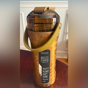 Brumate Multi Shaker . New , not used. Gold Leopard .